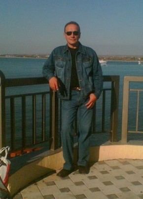 Олег, 61, Россия, Саратов