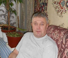 Константин Пер, 59 лет, Луга