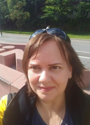 Алена, 53, Россия, Санкт-Петербург