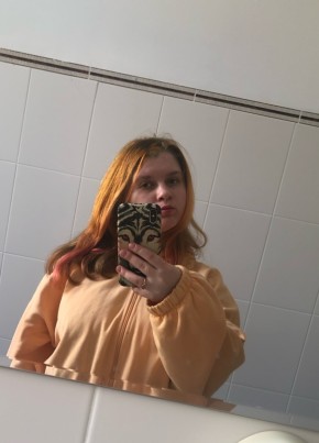 Алина, 18, Россия, Смоленск