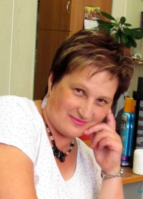 Ирина, 61, Россия, Петрозаводск