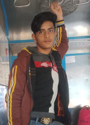 Maqsood Maqsood, 19, India, Vapi