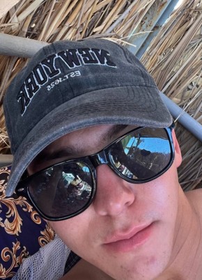 марк из Zafar 23 года