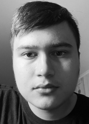 Булат из Казани 21 год
