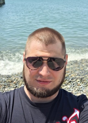 Павел, 36, Россия, Зеленогорск (Красноярский край)