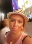 Liane, 38  , Saint Petersburg