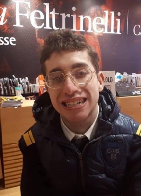 Emanuele, 23, Repubblica Italiana, Catania