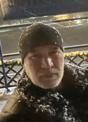 Руслан из Тихвина 47 лет