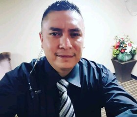 Arturo, 42, Dallas