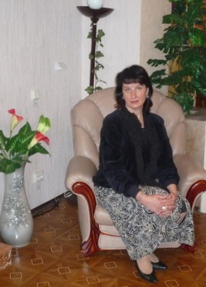 Рина, 64, Россия, Санкт-Петербург