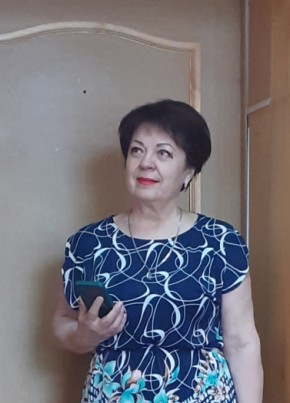 Галина, 66, Россия, Ейск