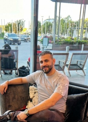 Mikhail из Владивостока 38 лет