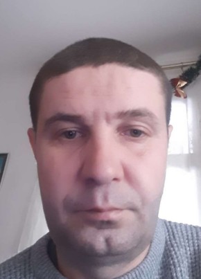 Andrei, 39, Romania, Fălticeni