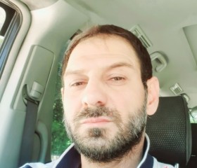 Tor, 45, Sochi