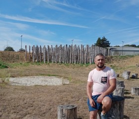 Wasea Chis, 38, Menen