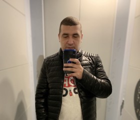 Anatoliy, 36, Moscow