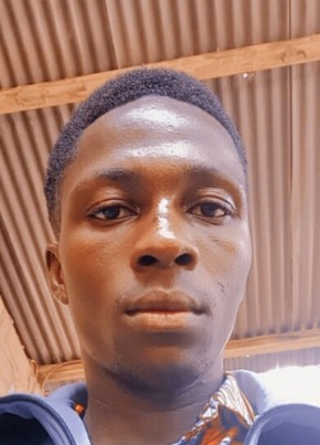 Bertrand, 18, Burkina Faso, Ouagadougou