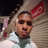 Yefri, 25  , Griffin