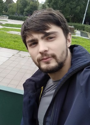 Леонид из Кропоткина 30 лет
