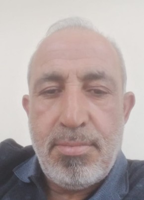 محمد طوبراقجي из İstanbul 46 лет
