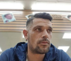 Andrei, 35, London