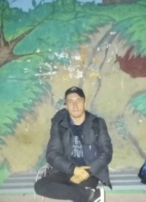 Антон из Жлобіна 23 года