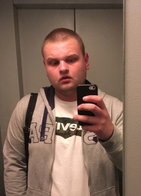 Mikhail, 28, Russia, Saint Petersburg