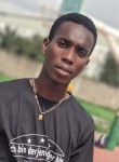 Etienne, 23 года, Lomé