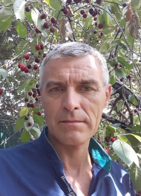 Олег, 47, Россия, Ачинск