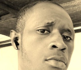 Emmanuel, 33, Ndola