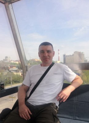 Максим из Новосибирска 42 года
