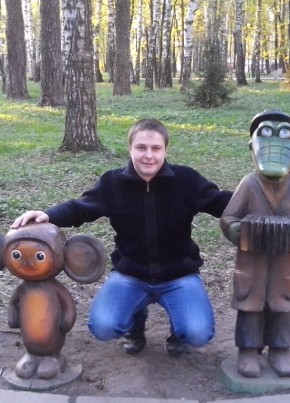 Александр, 29, Россия, Изоплит