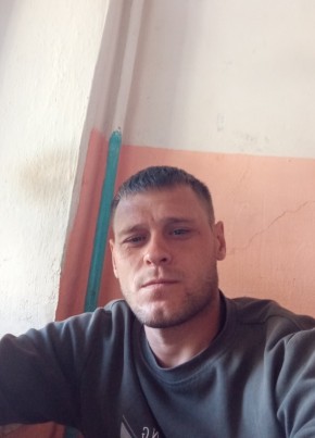 Володя из Екатеринбурга 35 лет