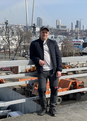 Oleg, 46, Russia, Vladivostok