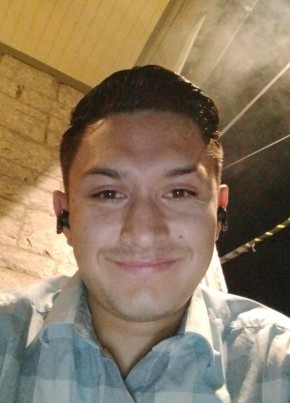 Danny из Waterbury 23 года
