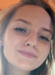 Фото профиля: Дилька, 22, Хабаровск, ищу: Парня  от 18  до 32 