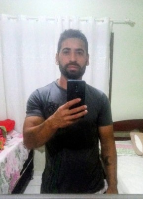 Rodrigo из Penha 33 года