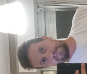 Mike, 36, Athens