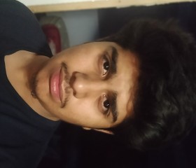 Issac, 18, Albuquerque
