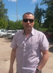 Виталий, 49 лет, Казань