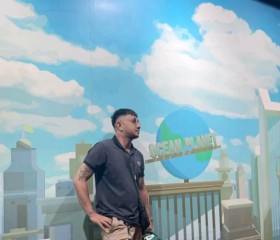 Christler, 41, Manila