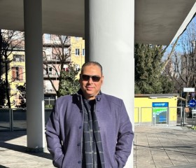 ادم, 44, Cairo