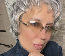 Gulnaz, 53, Yekaterinburg