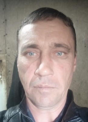 Андрей из Қарағанды 18 лет