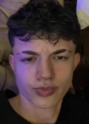 محمد из Uşak 18 лет