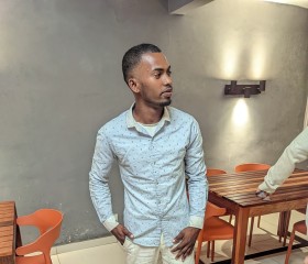 Ismaël, 27, Toamasina