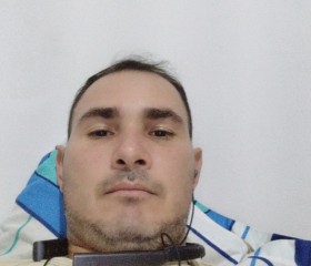 Jose, 41, Tariba