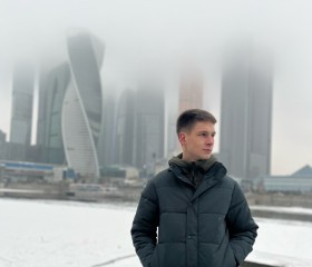 Илья, 28 лет, Санкт-Петербург