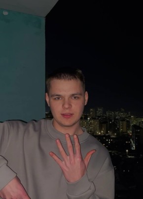 Данил, 19, Россия, Сызрань