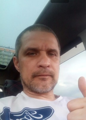 Павел из Красноярска 43 года